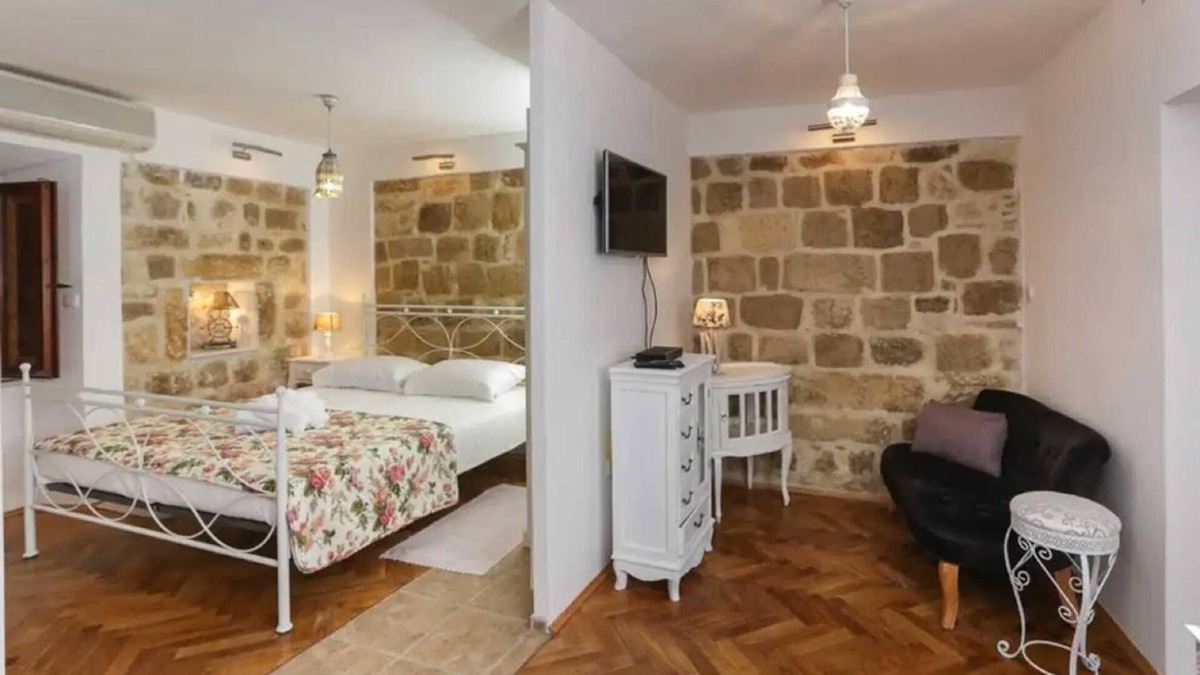 Dubrovnik Old Town Apartment | Figura suites 2 Studio in the Old town with terrace