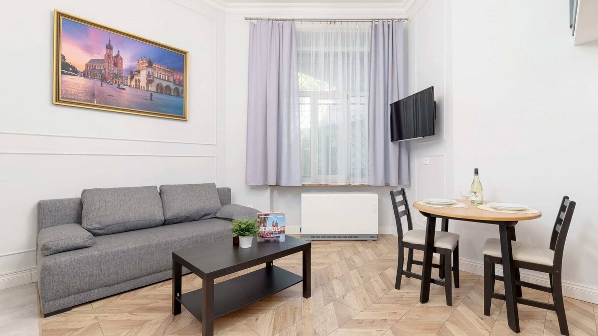 Stare Miasto Apartment | Filipa 11 Cracow Studio Close to the Market
