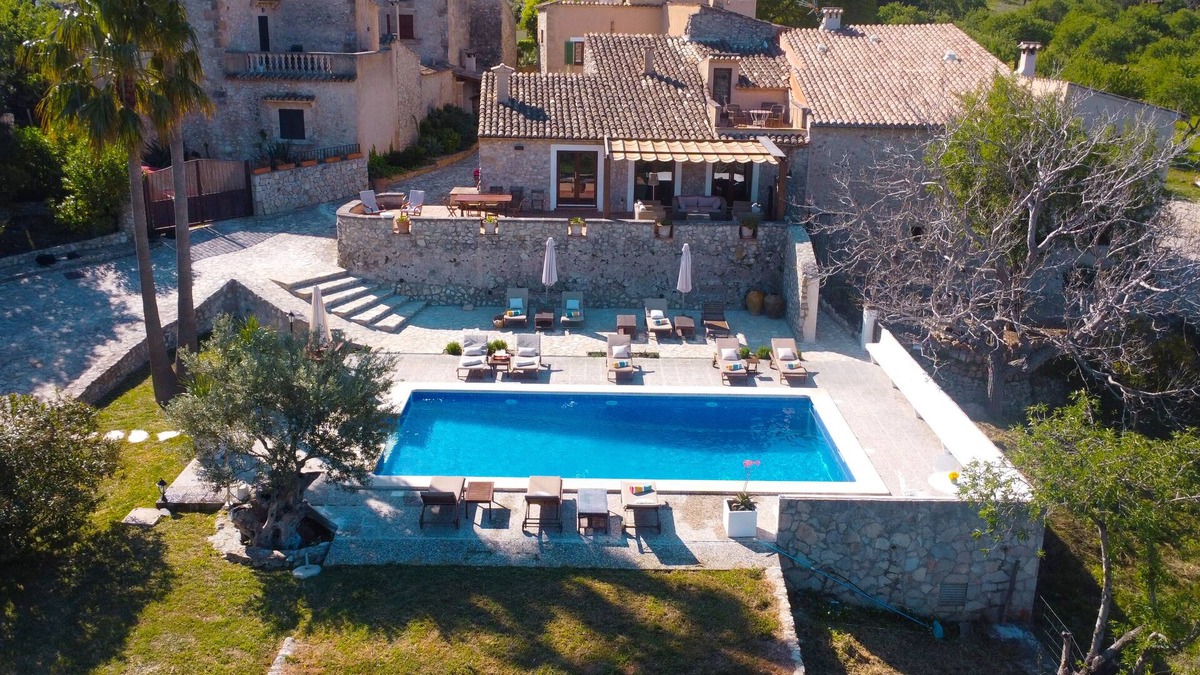 Pollensa Villa | Finca Can Guillo Pollensa with Pool up to 10 Pers