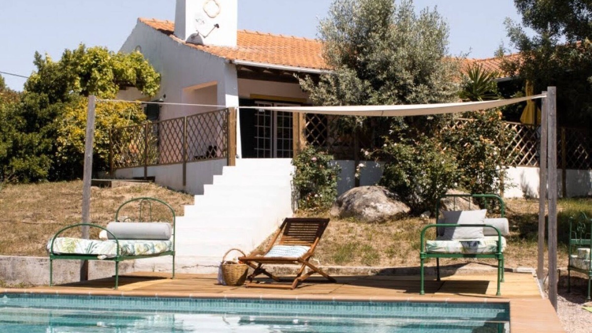 Vimieiro Villa | Finca 'Casa do Vagar' with Pool & Wi-Fi