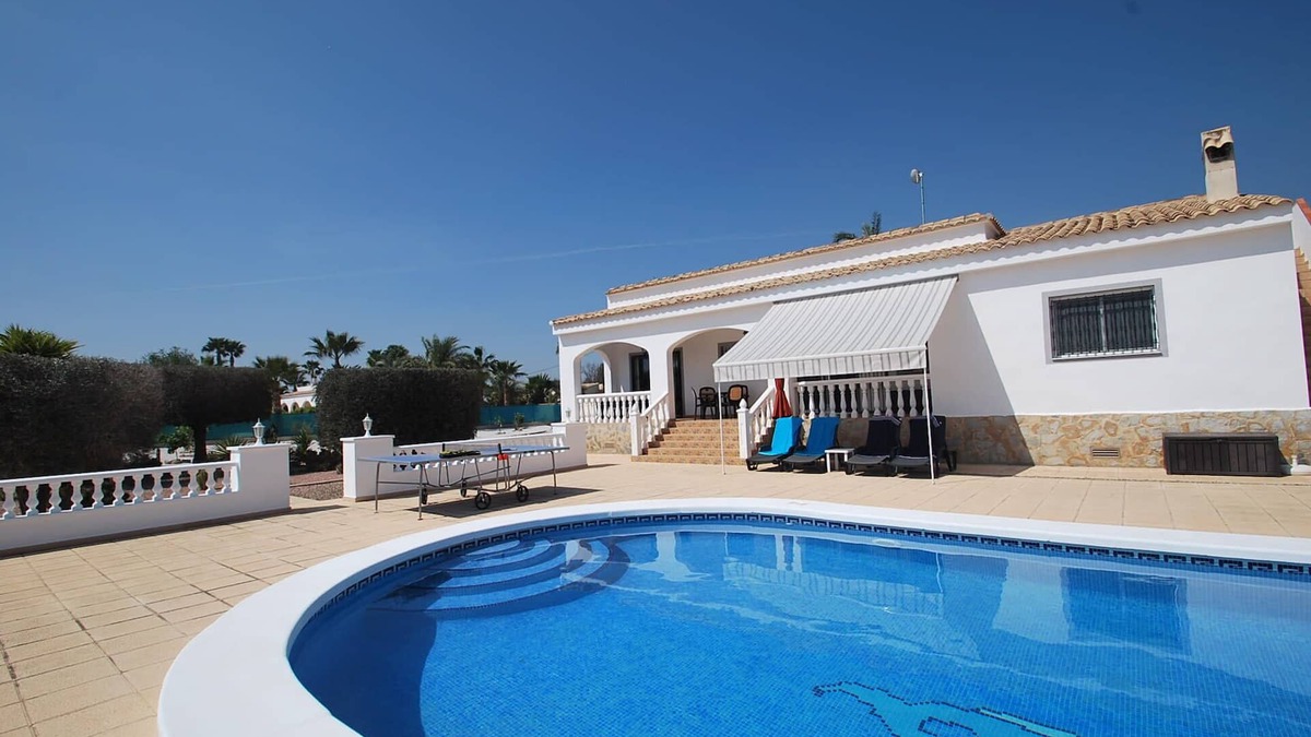 Catral Villa | Finca in quiet area with private pool