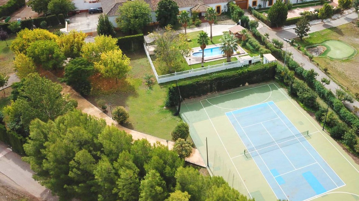Iznalloz House | Finca La Nava Granada