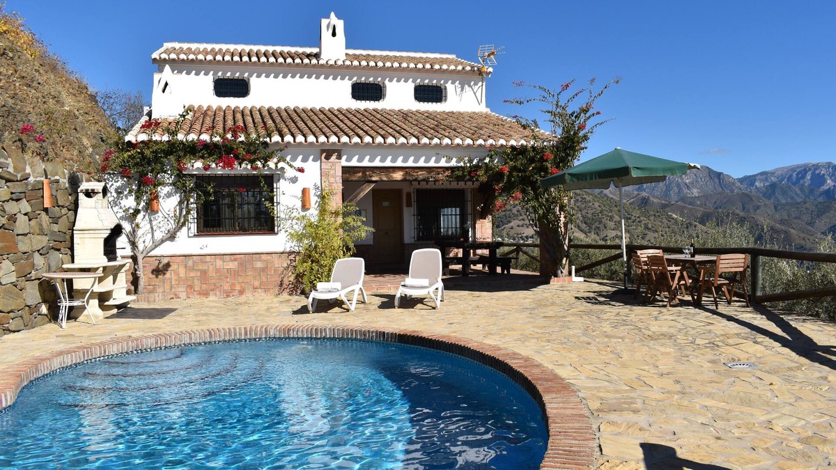Competa Cottage | Finca Lagarillo with private pool for 4 people