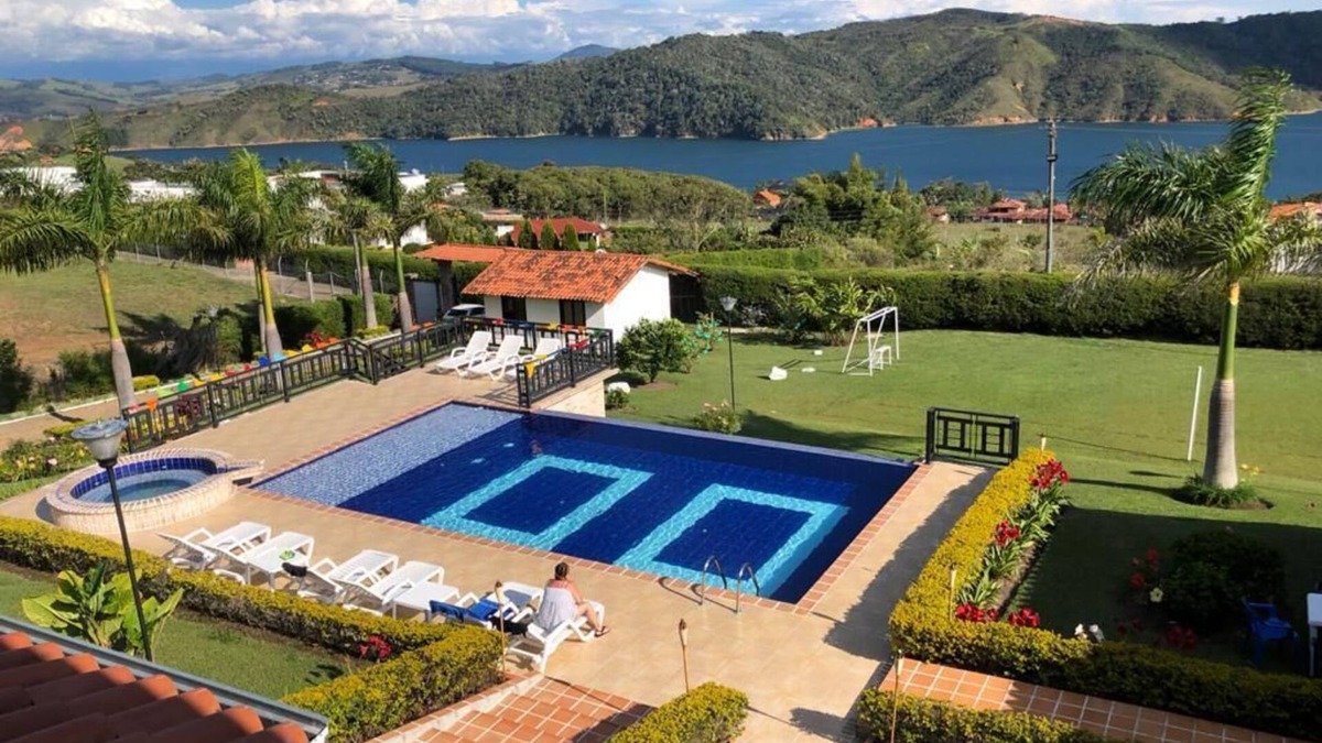 Calima House | Finca Lago Calima with Excellent view
