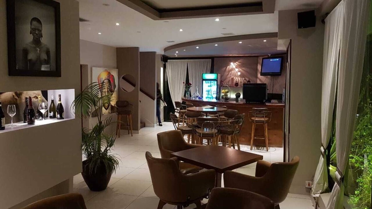 Athi River House | Finch & Sons