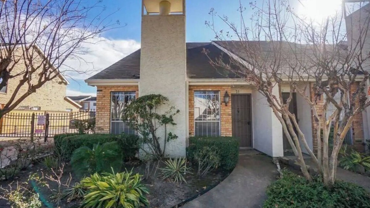 Woodlake - Briar Meadow House | "Find you Inner Zen-in the heart of Houston"