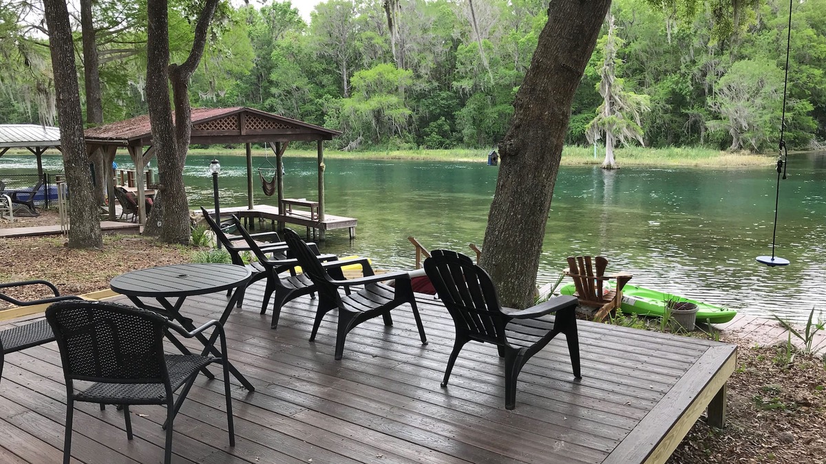 Dunnellon House | Find Your Calm - Palm Waters Riverhouse Retreat
