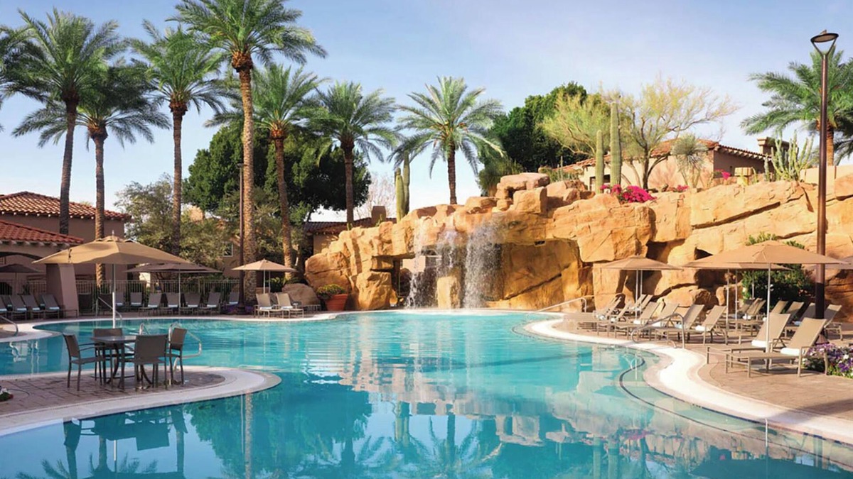 North Scottsdale Resort | 𝐅𝐢𝐧𝐝𝐢𝐧𝐠 𝐌𝐞𝐢𝐥𝐢 Desert Oasis Resort Amenities Included! 2BR