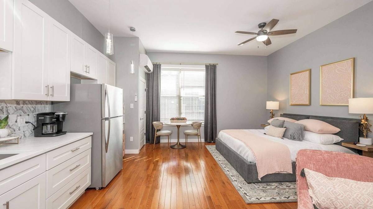Over-the-Rhine Apartment | Findlay Market Suite 5 – For 2!
