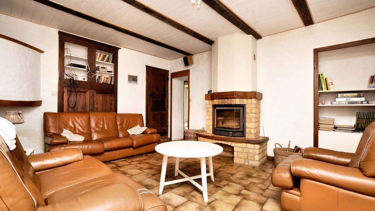 Chiny House | Fine group house with sauna garden