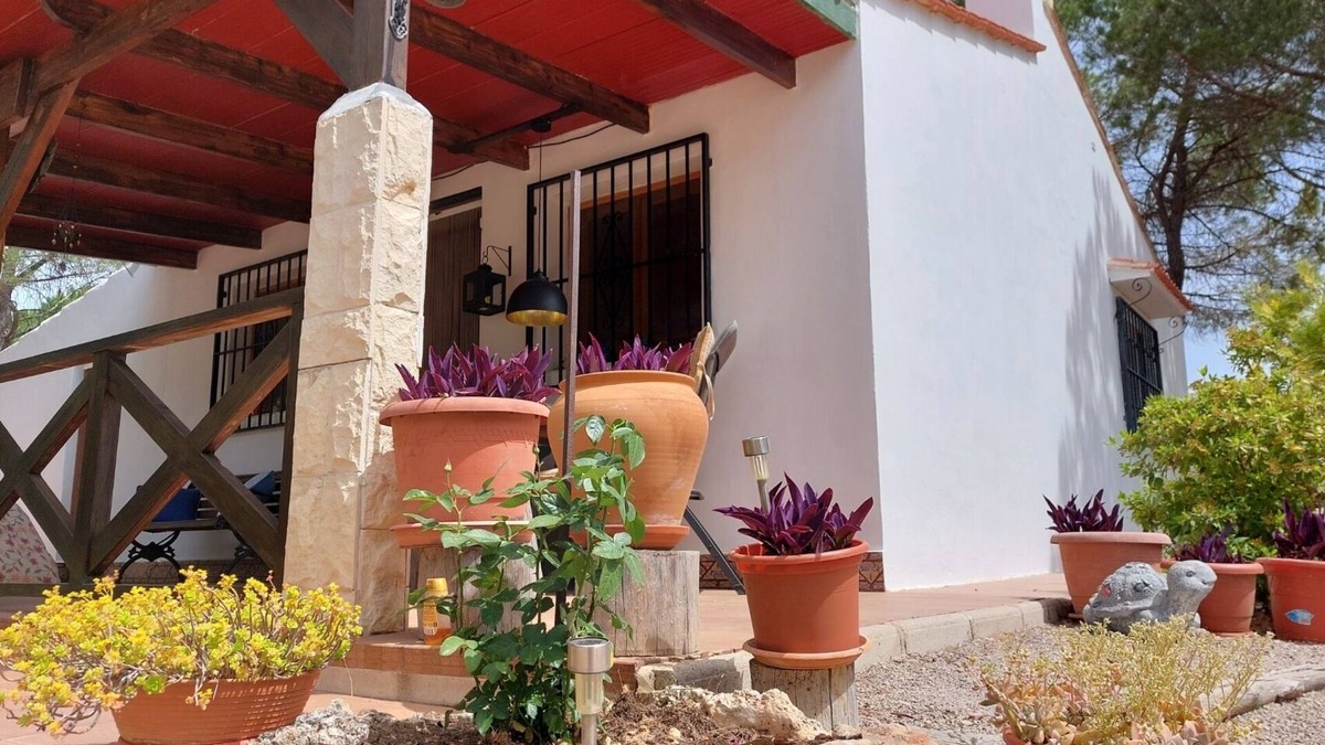 Higueruela Cottage | Fine Spanish vacation home in the middle of nature - relax and enjoy!