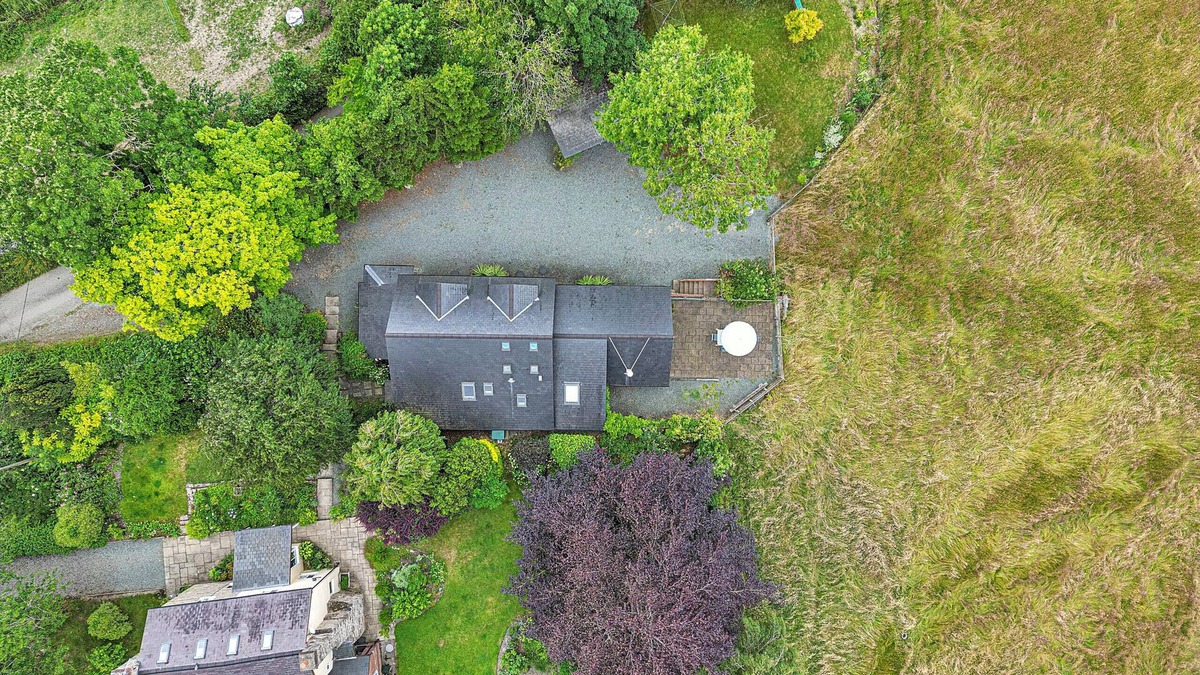 Church Stoke Cottage | Finest Retreats | The Dairyhouse