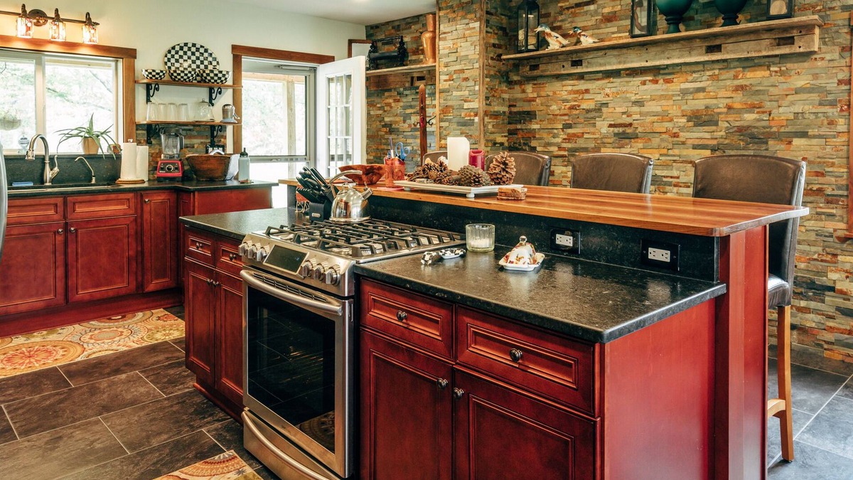 Interlaken Other | Fingerlakes Farmhouse on Seneca Lake and Cayuga Lake Wine Trails Sleeps 4
