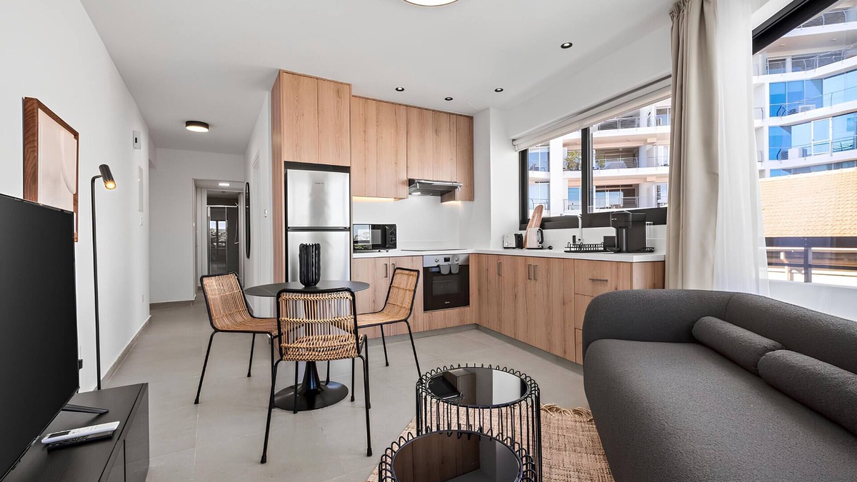 Larnaca Apartment | Finikoudes Marina View 201 - Charming Finikoudes Getaway