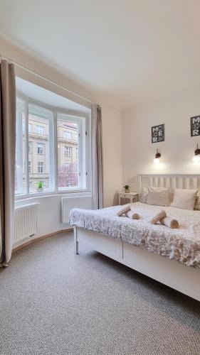 Dejvice Apartment | Finnem Rentals Zíkova