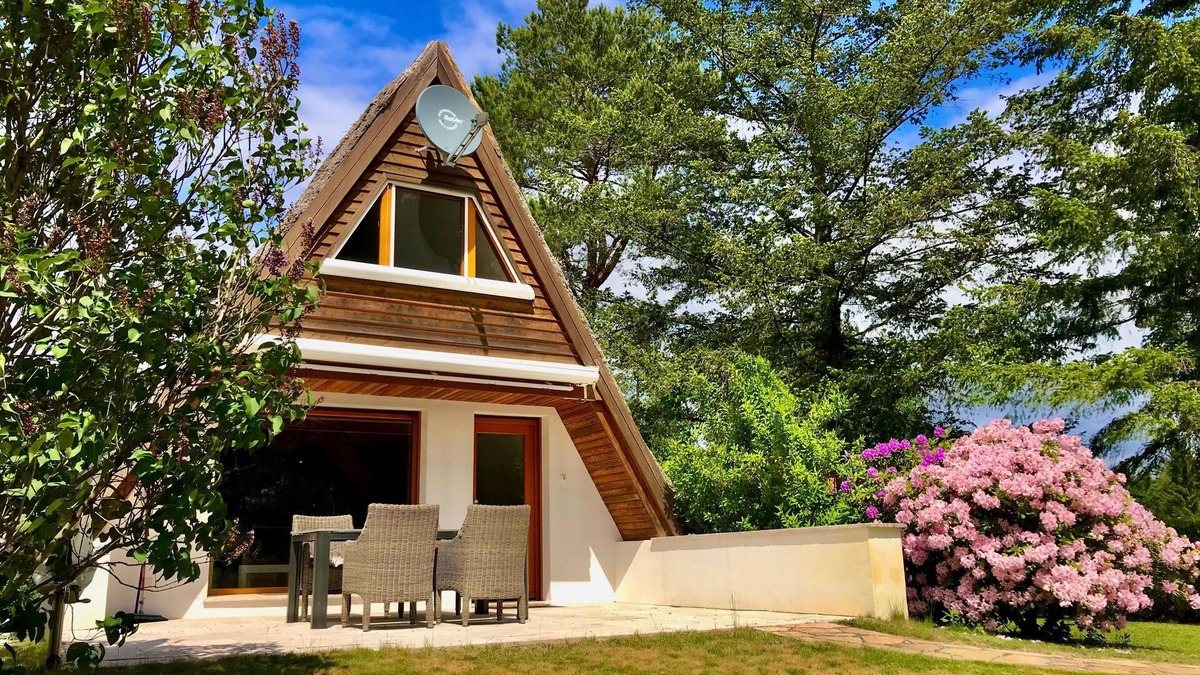Lenzen House | Finnhütte Seeblick an der Elbe