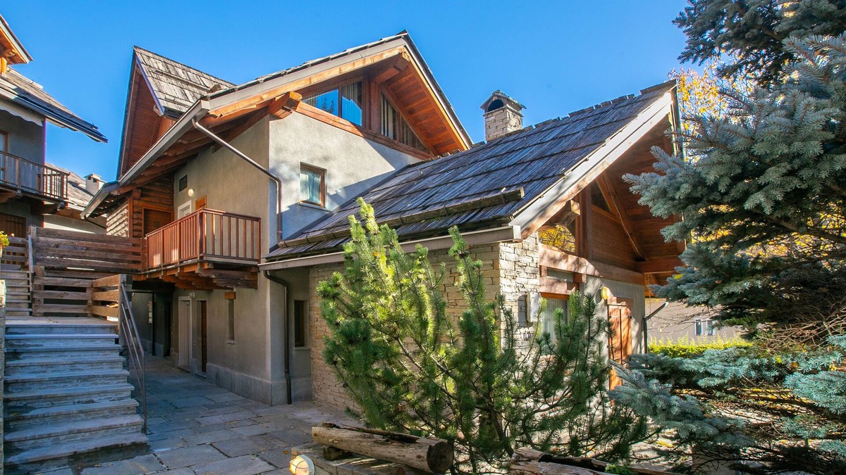 Bardonecchia Apartment | Fiori di Miele, Bardonecchia, Italy