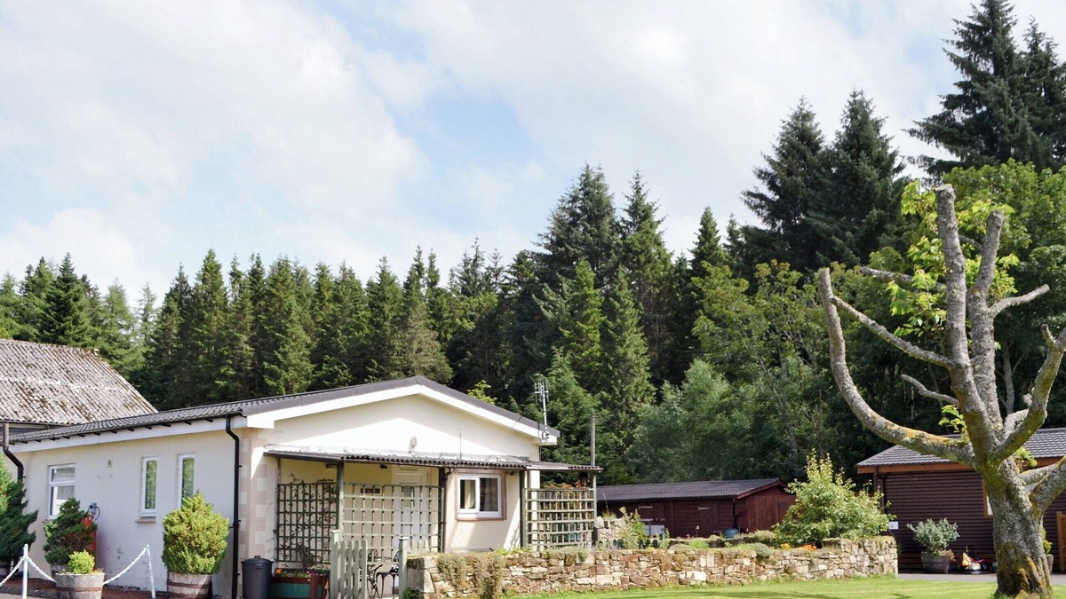 Newcastle-upon-Tyne Cottage | Fir Tree Cottage - UKC646
