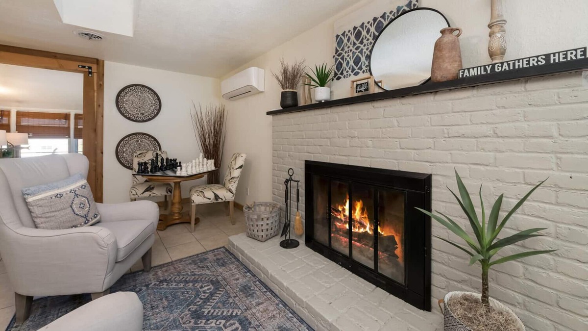 Laguna Park House | Fire Pit and 250 yds to Lake