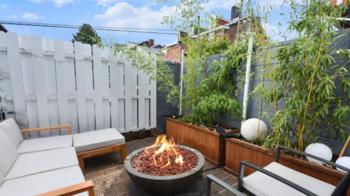Bloomfield House | Fire Pit + Family Friendly + Great Location!