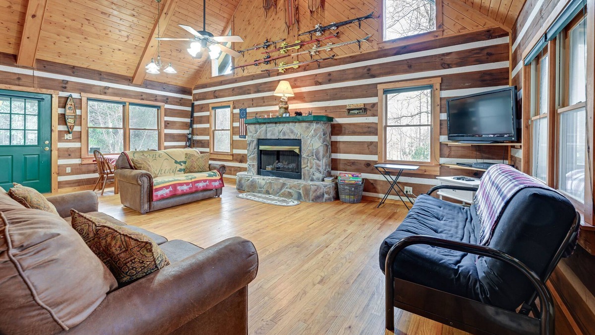 Sylva Cabin | Fire Pit & Porch: Rustic Retreat in North Carolina