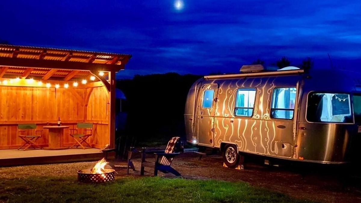Hector House | "Firefly" Airstream is a unique base from which to explore the entire Finger Lakes Region