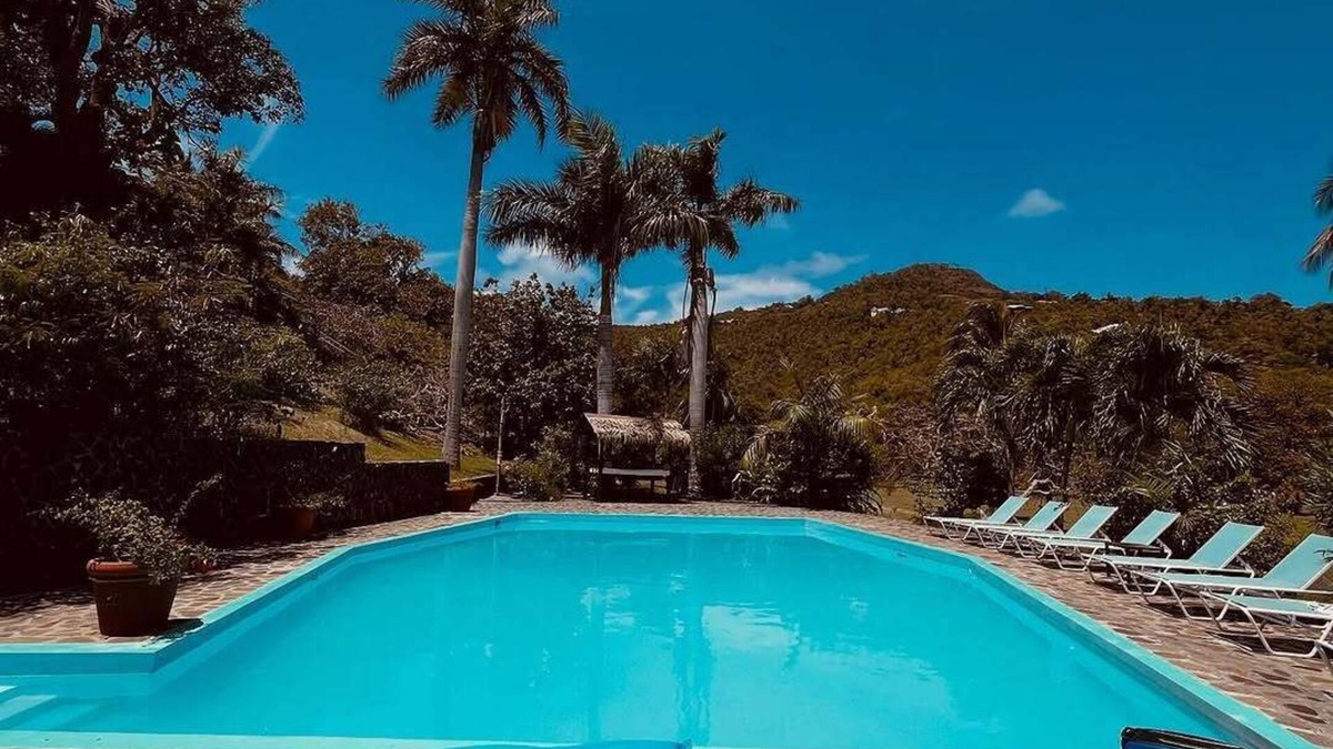 Spring Estate Hotel | Firefly Estate Bequia
