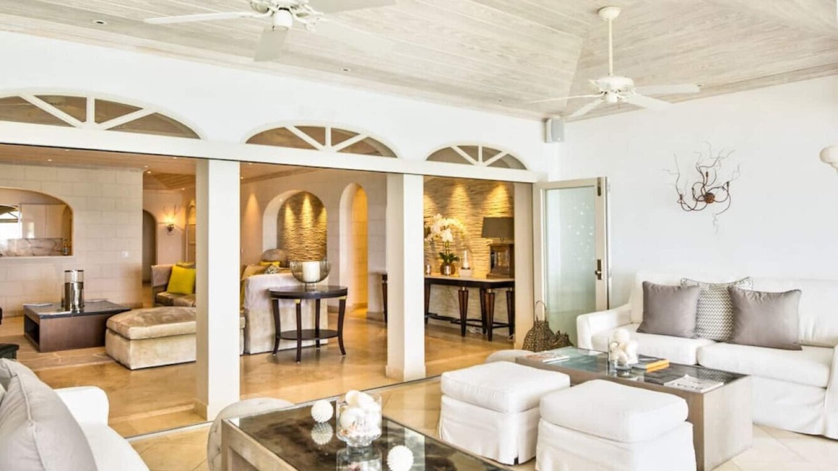 Halcyon Heights Villa | Firefly Lux by The Villa Life