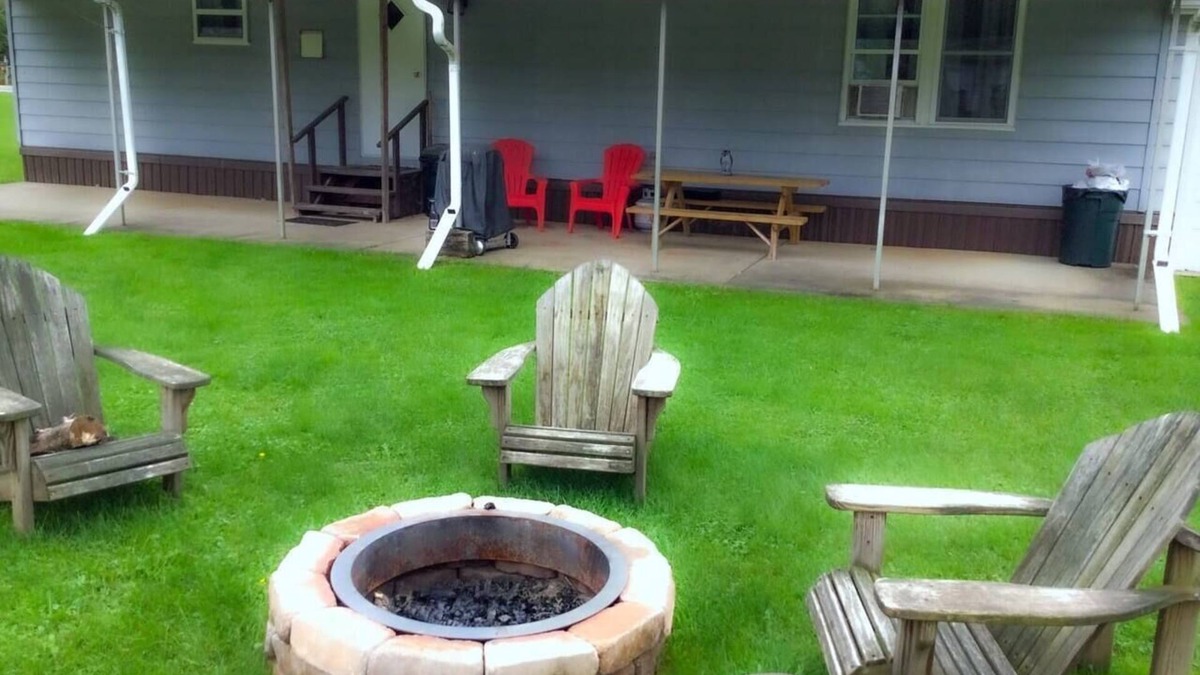 Coudersport Cabin | Firepit - Cherry Springs Park minutes away 1g WiFi
