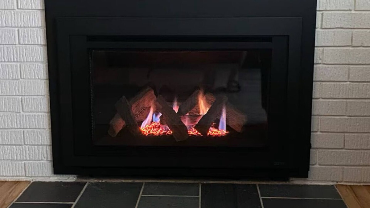Essex Junction House | Fireplace, One-Floor in Quiet Neighborhood Home - whole house for you