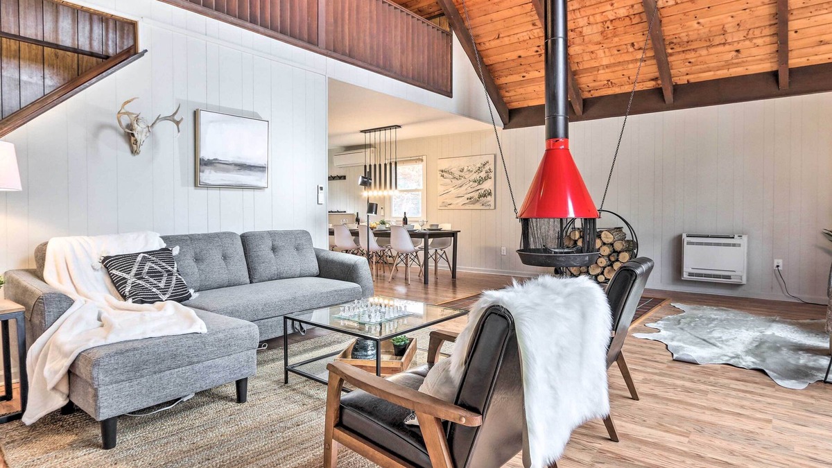 Mount Jackson Cabin | ‘Fireside Lodge:’ A-Frame in Bryce Resort w/Decks