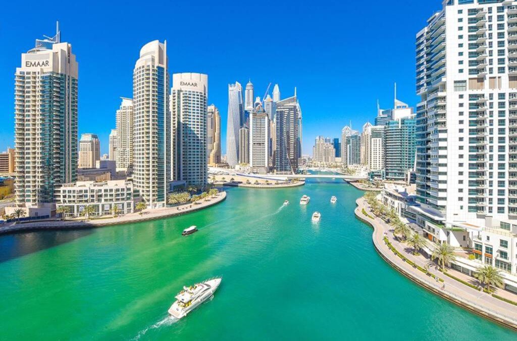 Dubai Marina Apartment | FIRST CLASS 2BR with Exquisite Full Marina View