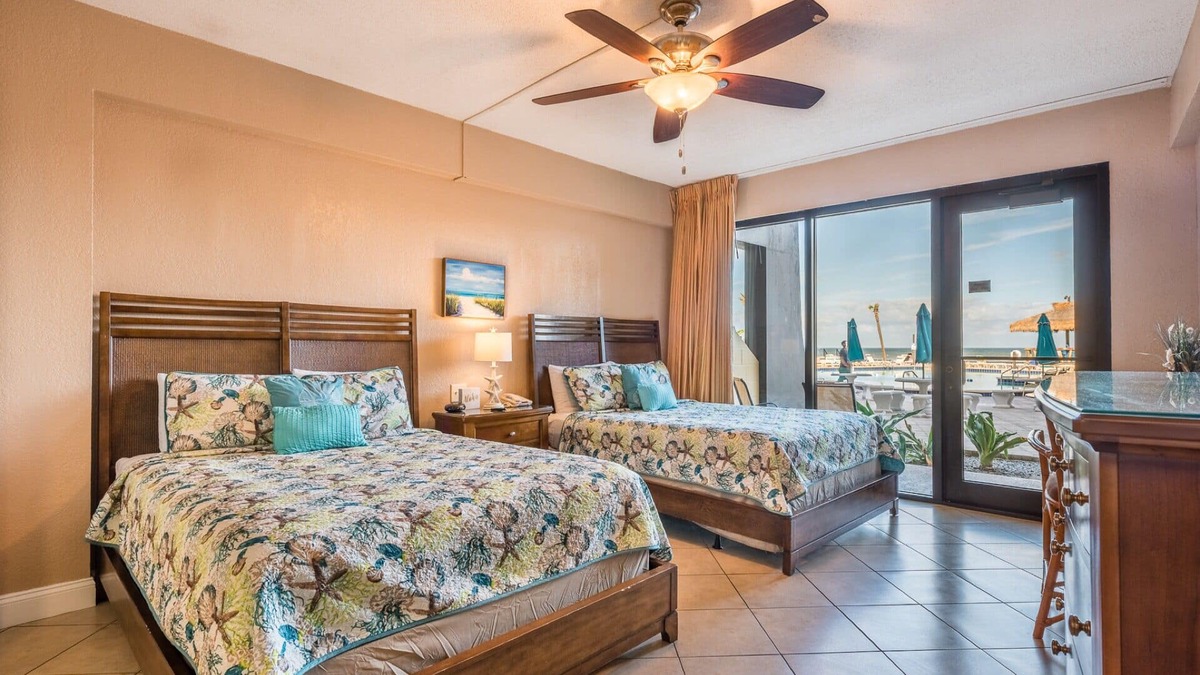 Daytona Beach Shores Condo | First Floor Amazing Updated Ocean Front Studio! "SPRING MEGA SALE" POOL CLOSED