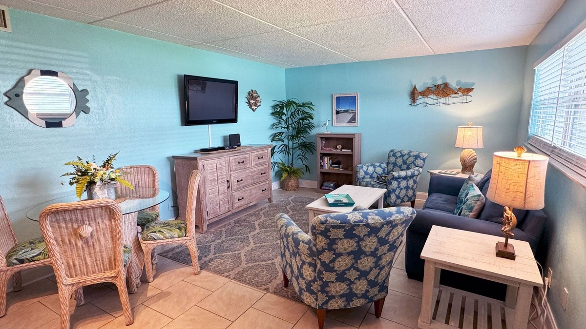 Port Canaveral Condo | First Floor!1 BR- Steps to the beach, Quiet!