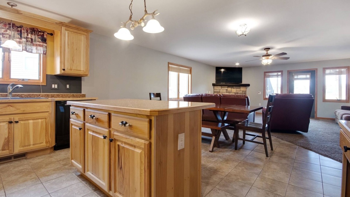 Arkdale Condo | First Floor 3 BR Condo, Northern Bay Golf Course by RedAwning