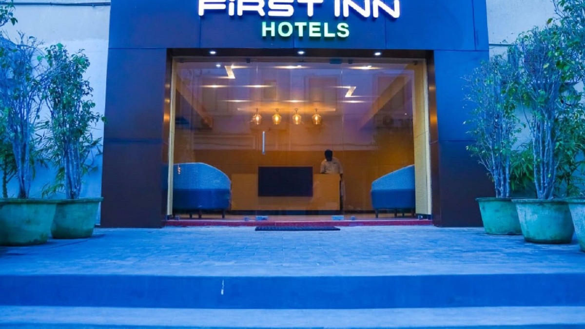 Perungudi Hotel | First Inn Hotels