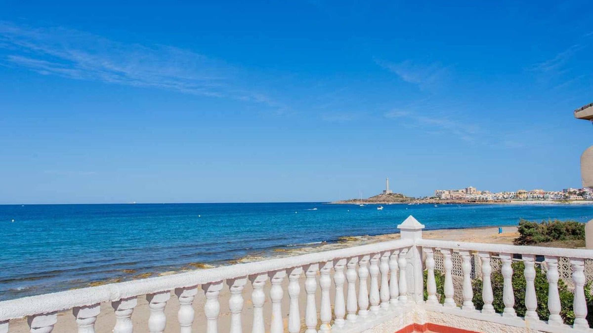 Cabo de Palos House | First line beach villa in Cabo de Palos