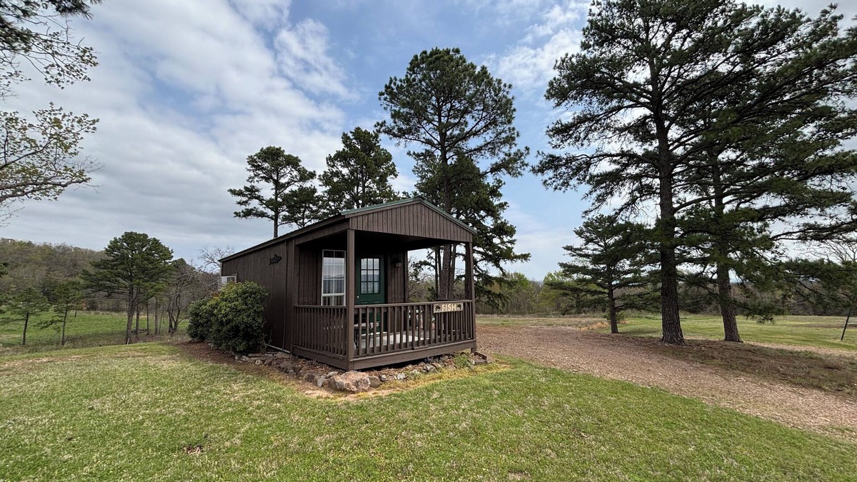 Talihina Cabin | Fish Cabin at Mountain View Retreat