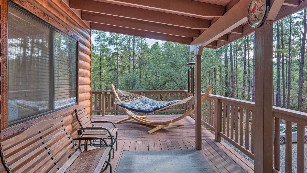 Prescott Cabin | Fish, Hike & Explore: Prescott Cabin w/Grill!