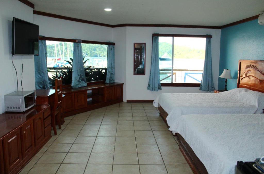 Golfito Hotel | Fish Hook Marina Hotel