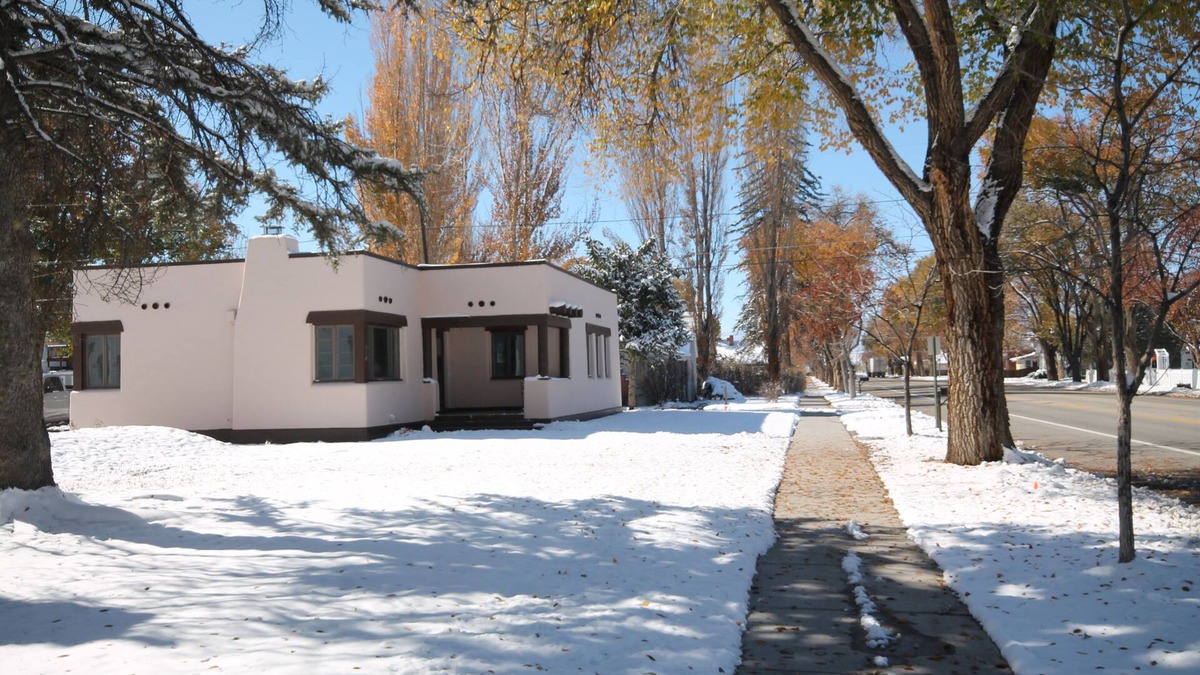 Monte Vista House | Fish, Ski, Explore from a historic Old West town.