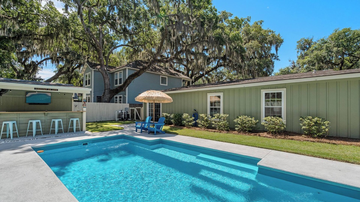 Port Royal House | Fishcamp on 14th - Renovated & Walkable in Port Royal w/Pool