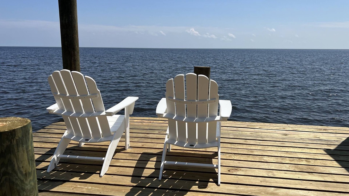 Carrabelle House | Fisherman Paradise nWaterfront fishing w/dock and golf access