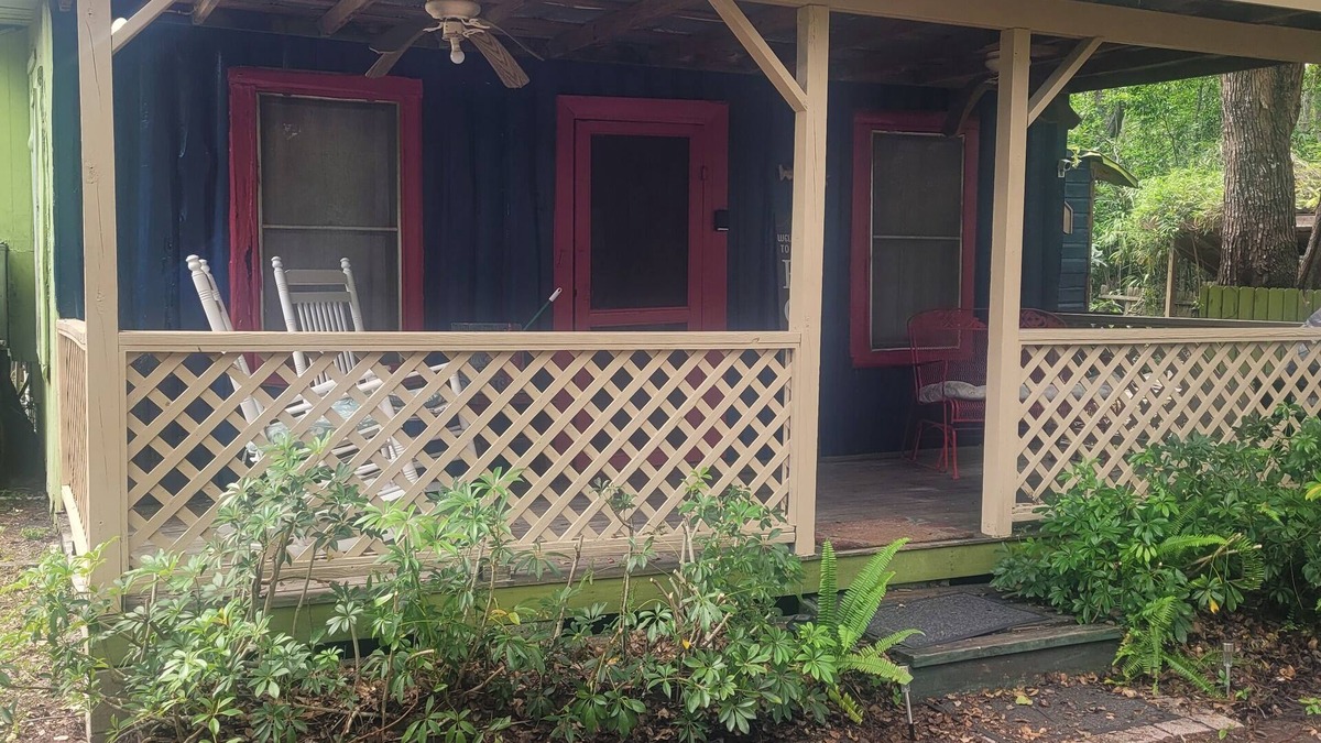 Anclote River Acres House | Fisherman's cabin by the river
