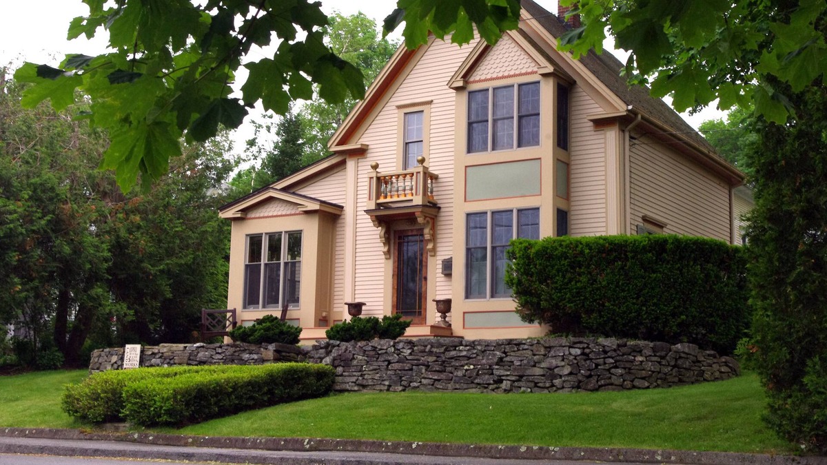 Camden Cottage | Fisherman's Cottage, Charming 100 Year Old Fisherman's Cottage