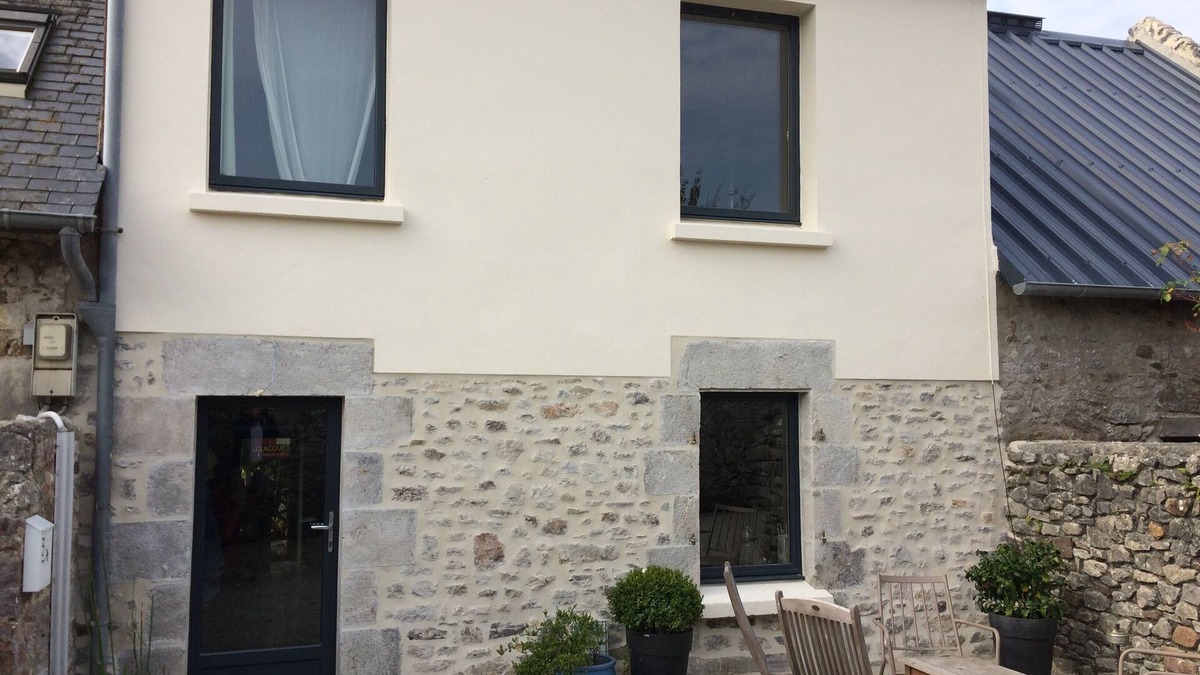 Regnezville-sur-Mer House | Fisherman's cottage, charming village