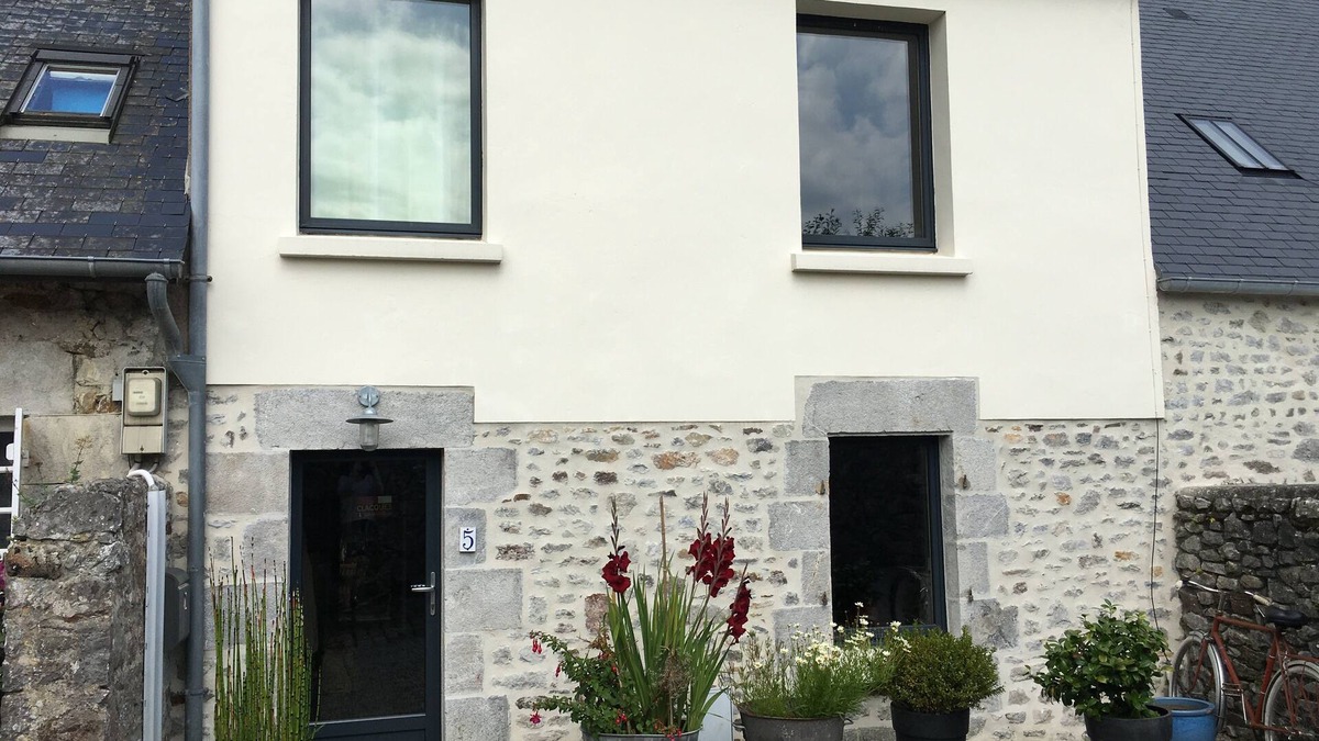 Regnezville-sur-Mer House | Fisherman's cottage, charming village