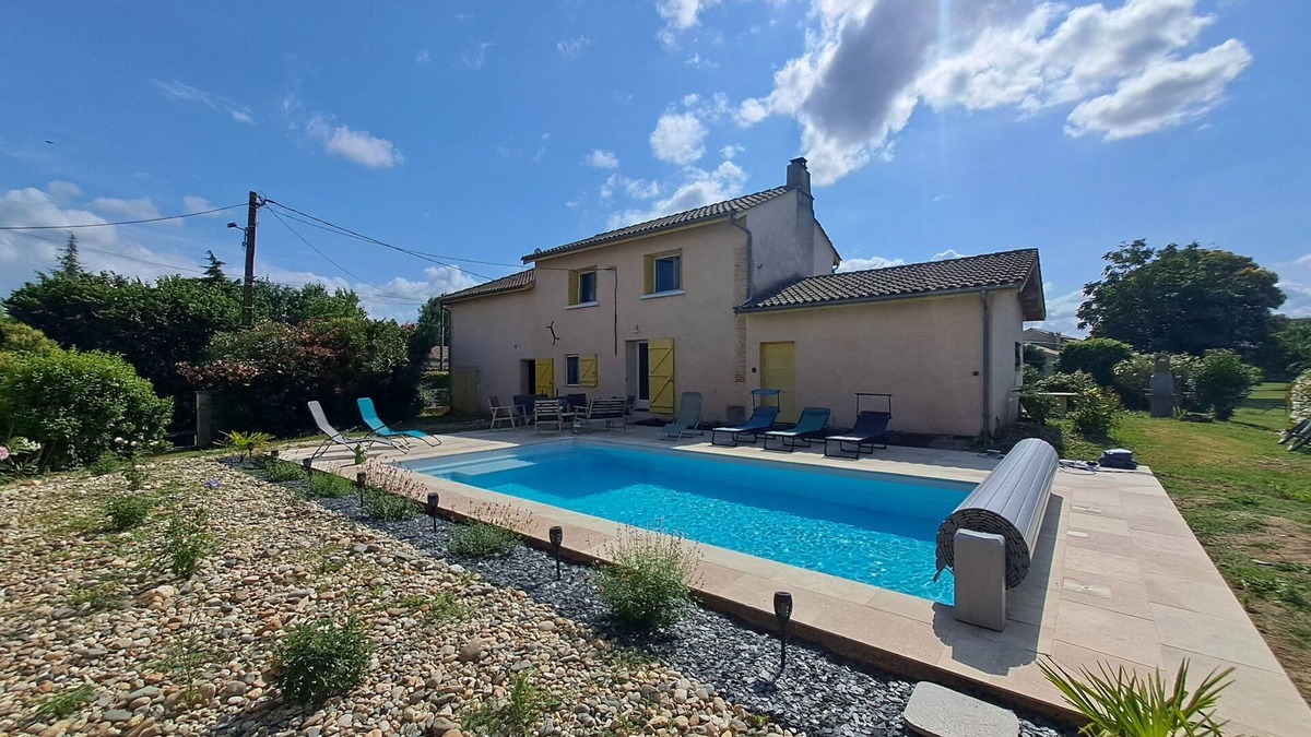 Damazan House | Fisherman's gite for 6 people with private swimming pool