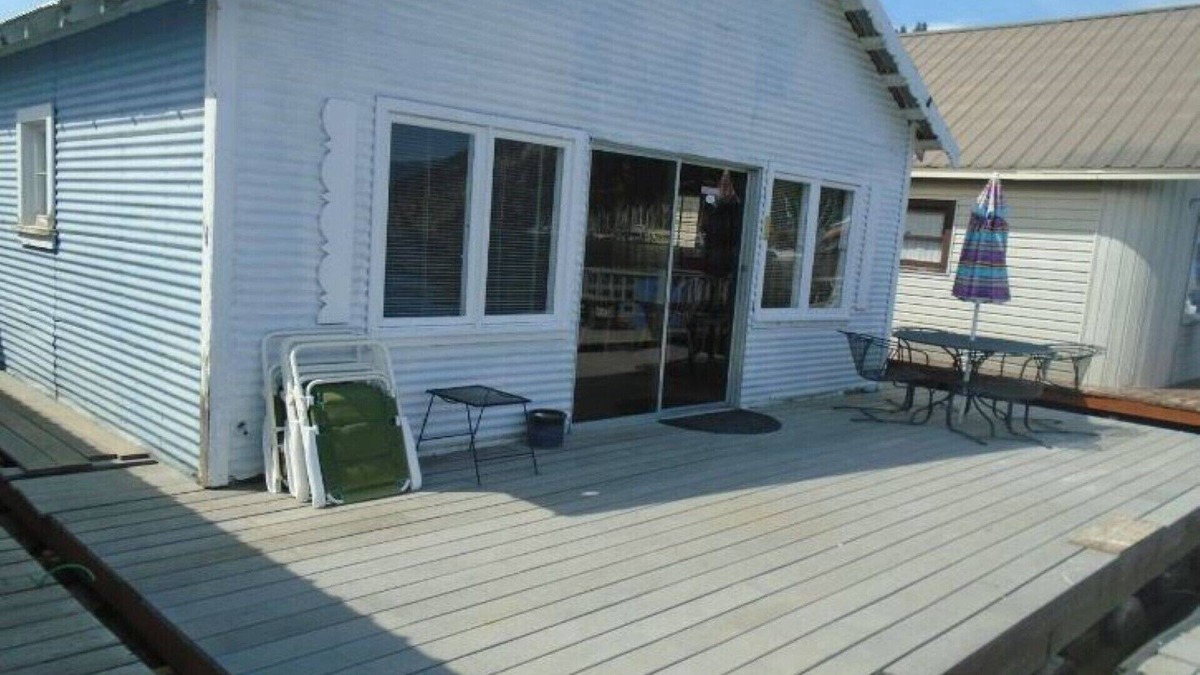 Bayview House | Fishermen's Float