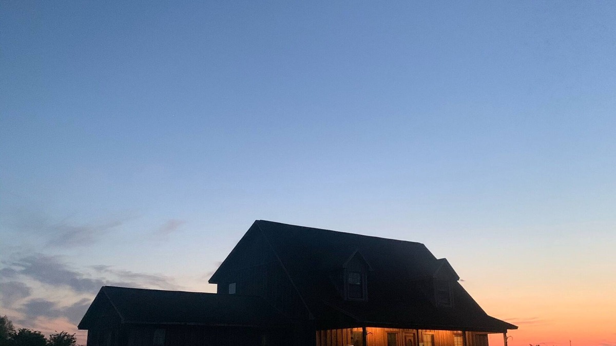 Gregory Cabin | fishing, bonfire, and country views